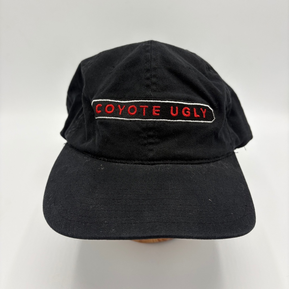 Official *RARE* Coyote Ugly 2000 Cast and Crew Hat Movie Merch